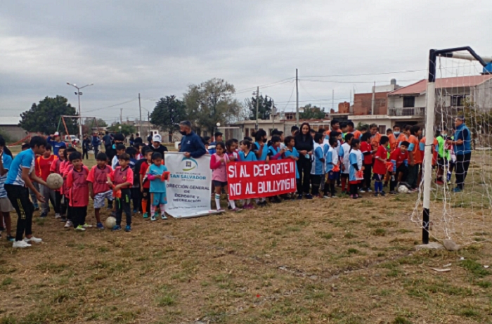 Inició la temporada de fútbol infantil en Alto Comedero