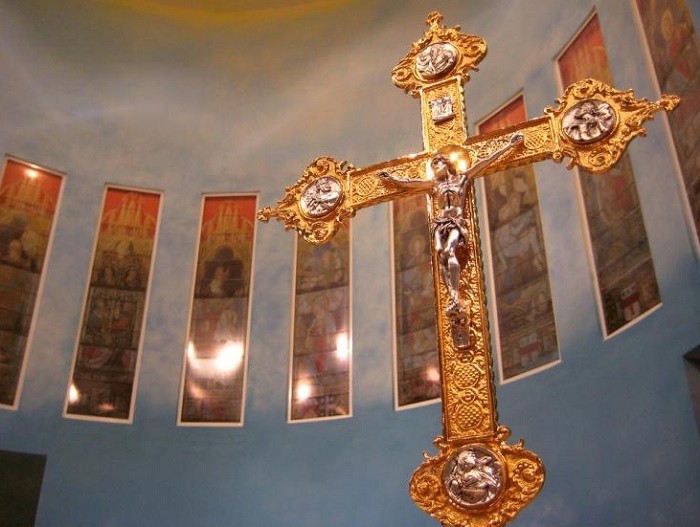 Las 24 Horas de Jujuy – La única iglesia católica en Qatar, abierta a los  visitantes de la Copa del Mundo