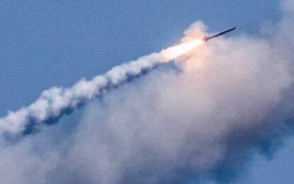 Rusia lanza ataques aéreos en Ucrania tras la promesa de tanques de Alemania y Estados Unidos