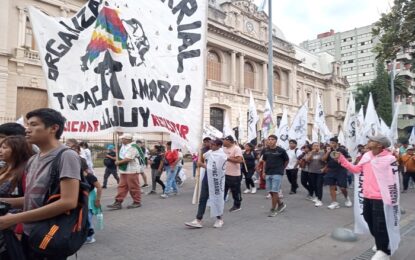 En Jujuy multitudinaria convocatoria se pronunció a favor de la educación pública y gratuita
