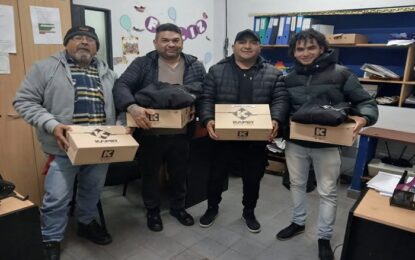 Tras reclamo de ATE: Entregan indumentaria para conductores del Ministerio de Infraestructura