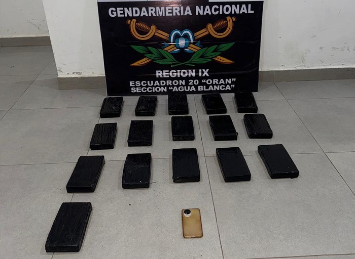 Operativo “Muy Gauchito”: GNA detuvo a un hombre de nacionalidad boliviana con 17 kilos de cocaína