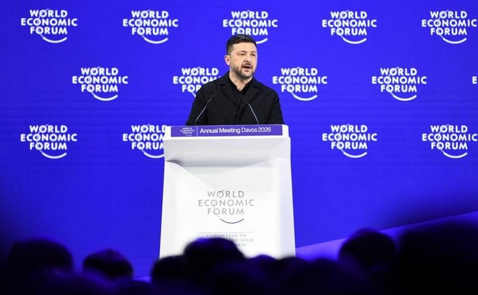 Críticas furiosas a Zelenski: lo llaman «drogadicto neonazi» y más