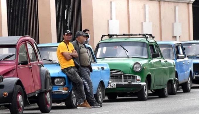 Rusia acusa a Estados Unidos de “asfixiar” la economía de Cuba