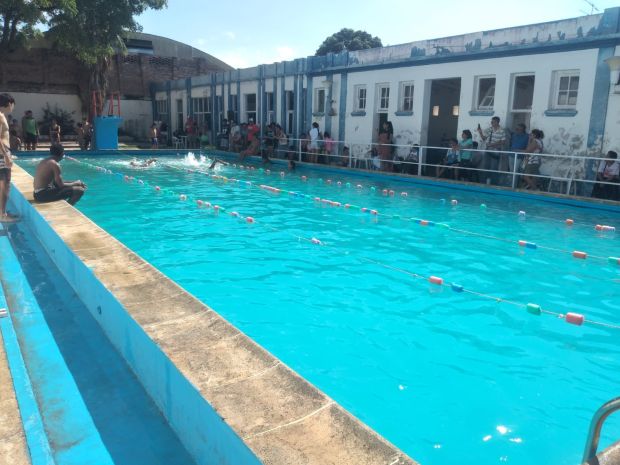 Más de 150 niños participaron del encuentro de natación en San Pedro de Jujuy