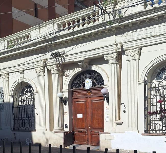 Aclaraciones oficiales del Rectorado sobre el fallecimiento de un trabajador no docente y el proceso electoral en la UNJu