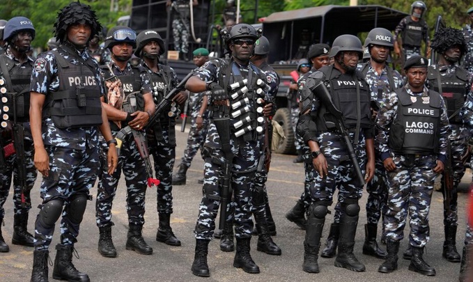 Hombres armados asesinan a 13 personas en un nuevo ataque en Nigeria