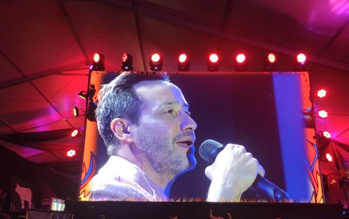 Buena asistencia de público en la segunda noche del Carnaval de Los Tekis en Ciudad Cultural