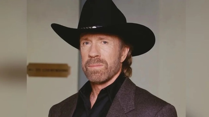 Murió Chuck Norris a los 86 años tras ser internado en Hawái
