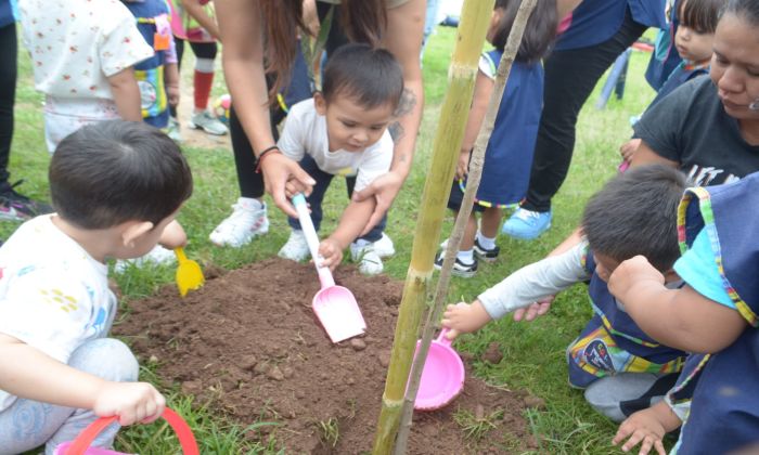 Niños del CDI “Pinceladas de Amor” participaron de una jornada ambiental