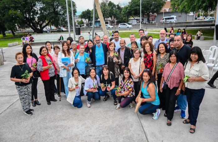 El intendente de San Salvador de Jujuy, celebró el Día del Dirigente Vecinal junto a referentes barriales
