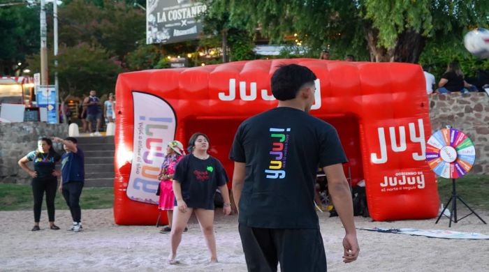 Jujuy promociona su turismo en la Fiesta Nacional de la Vendimia en Mendoza