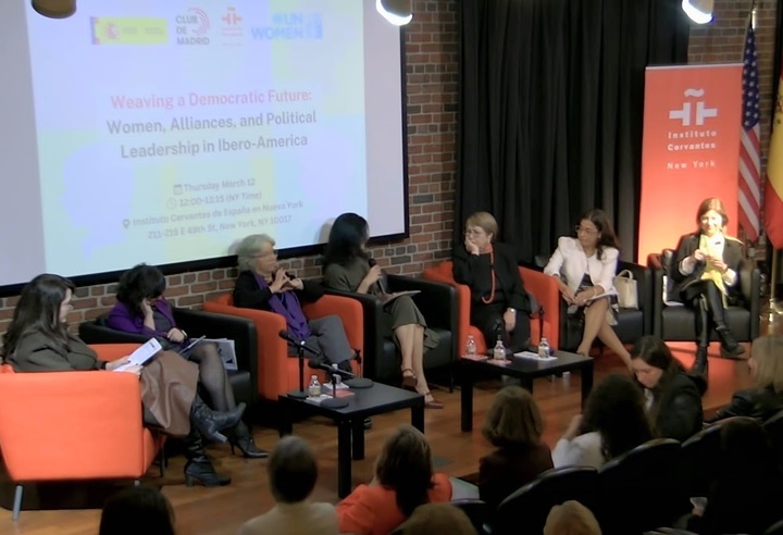 Carolina Moisés en el foro de ONU Mujeres y Club&hellip;