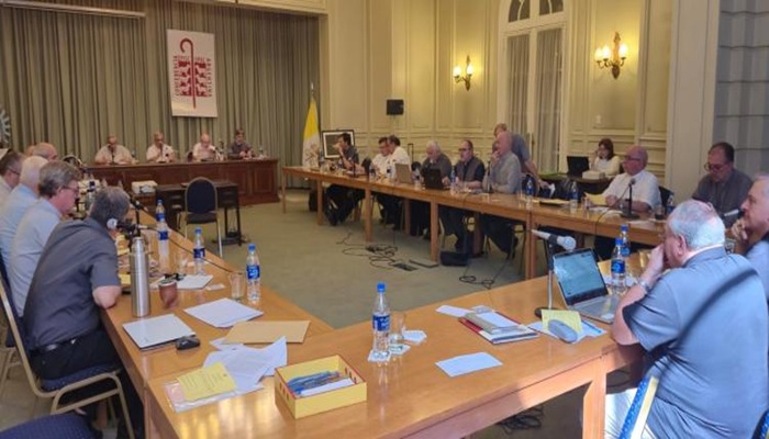 El obispo de Jujuy Monseñor Fernández en la reunión de la Comisión Permanente de la Conferencia Episcopal Argentina