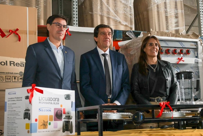 Jujuy invierte $180 millones en equipamiento para comedores escolares en la provincia