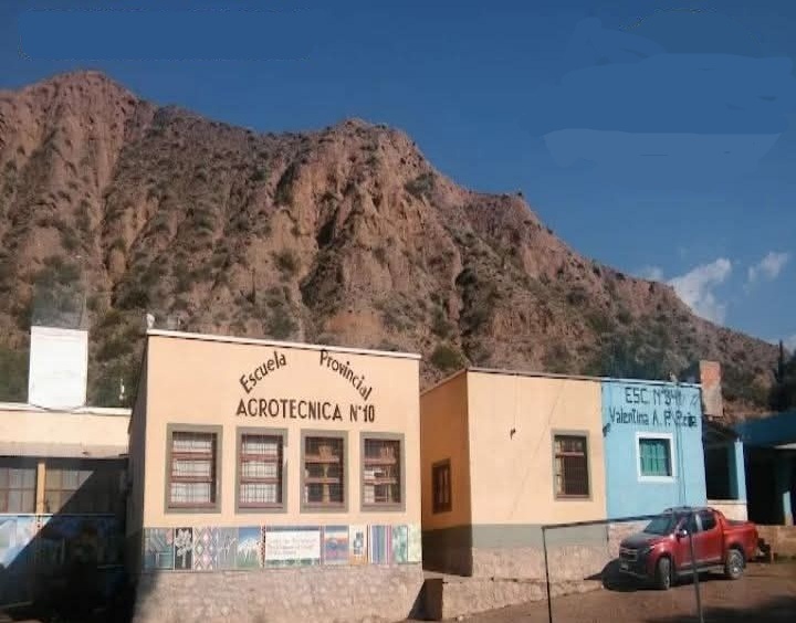 Buscan profesores para la Escuela Agrotécnica de Posta de Hornillos