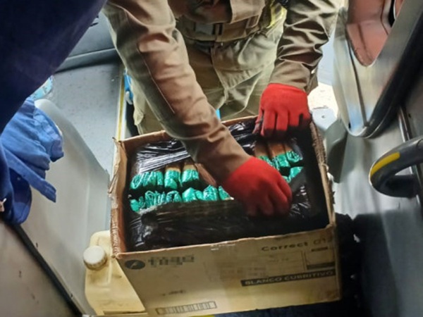 Viajaban desde Jujuy: En La Rioja secuestraron hojas de coca