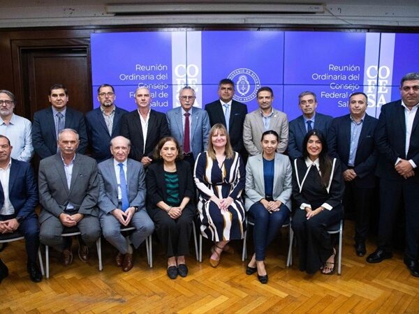 Manzur asistió a una nueva reunión del Consejo Federal de Salud