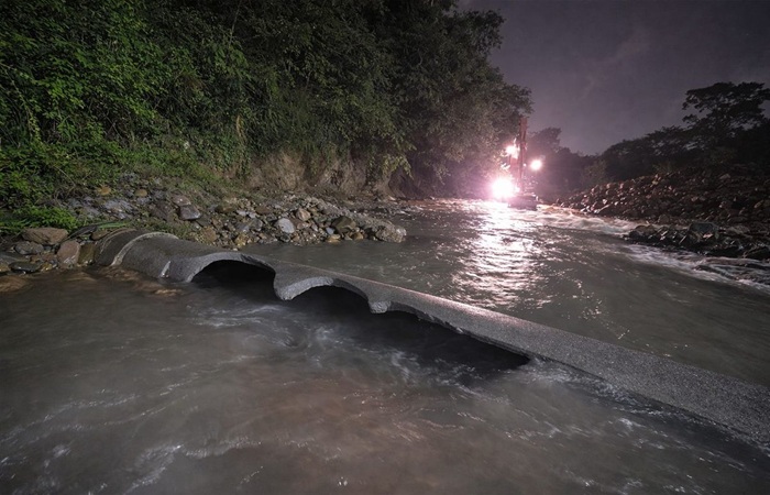 La reparación del acueducto altura Puente Paraguay tienen previsto finalizar después del mediodía