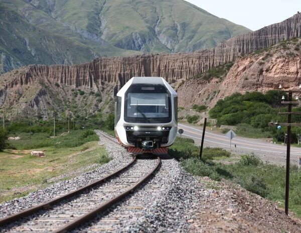 Fin de semana largo: Jujeños podrán viajar en el Tren Solar con tarifas promocionales especiales