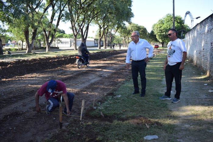 Avanza la construcción de cordón cuneta y caminería en el acceso norte de San Pedro