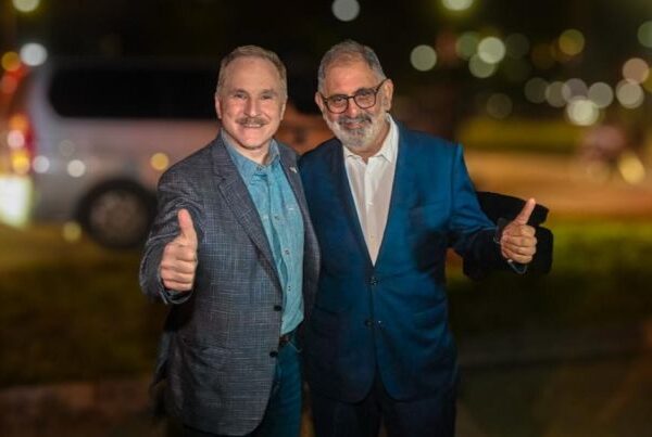 El intendente Jorge recibió al embajador de EEUU, Peter Lamelas