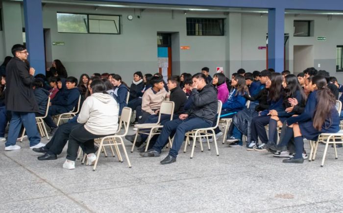 Mas de 130 estudiantes del Bachillerato N° 4 de La Mendieta se capacitaron sobre violencia digital