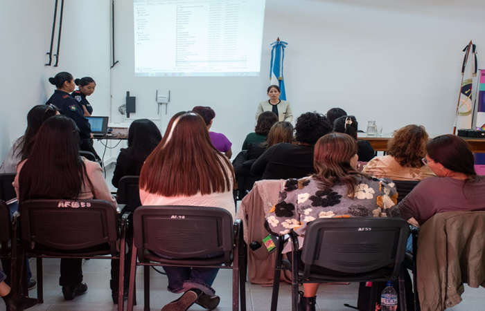 Políticas de prevención de la violencia de género con formación&hellip;