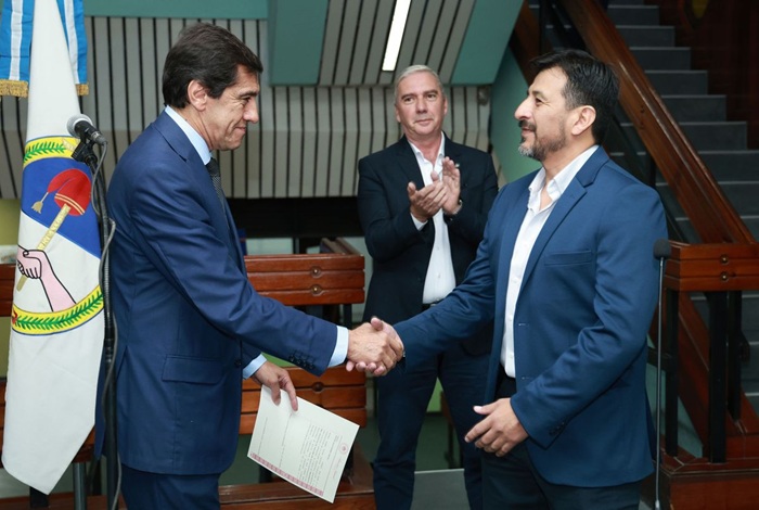 Sadir tomó juramento al nuevo presidente del Instituto de Seguros&hellip;