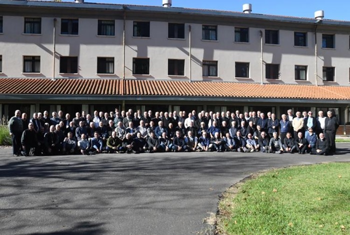 Con el recuerdo del papa Francisco el obispo de Jujuy participó del plenario episcopal