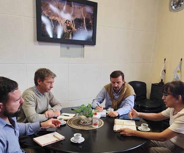 Producción y Senasa coordinan acciones para proteger a los productores jujeños