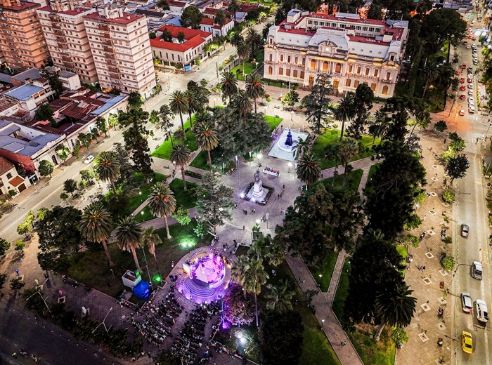 El gobernador Sadir encabezó la reinauguración de la histórica Glorieta de Plaza Belgrano