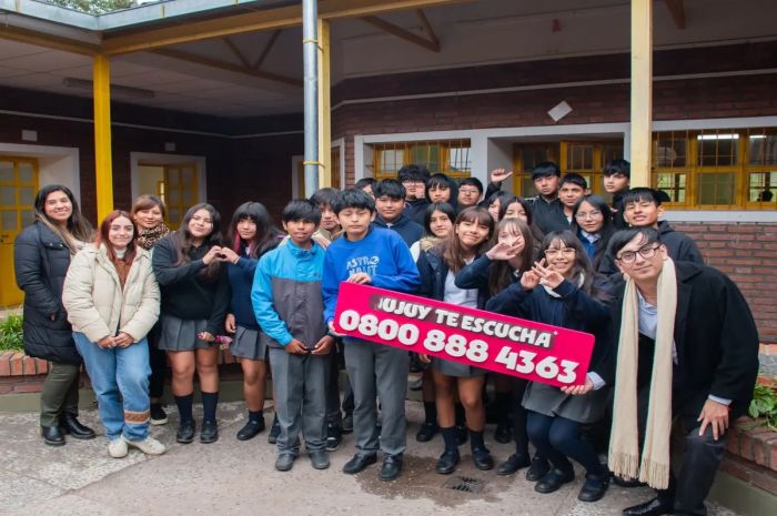 “Lo Virtual es Real”: Estudiantes de Lozano participaron de un taller sobre violencia digital