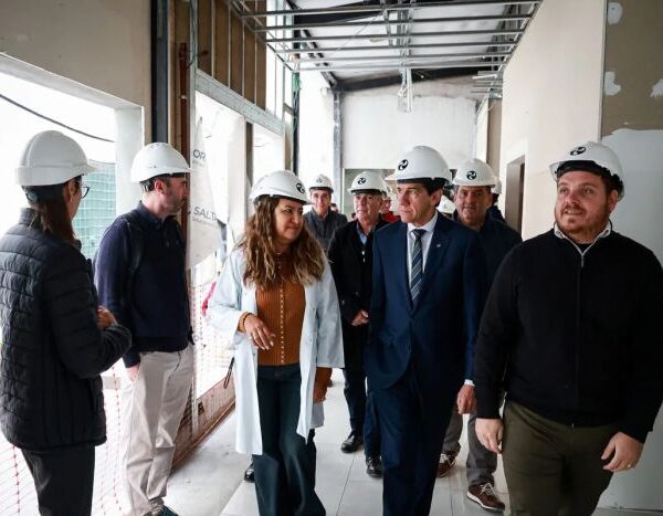 Sadir supervisó la obra de nuevos quirófanos y refacciones en el hospital Pablo Soria