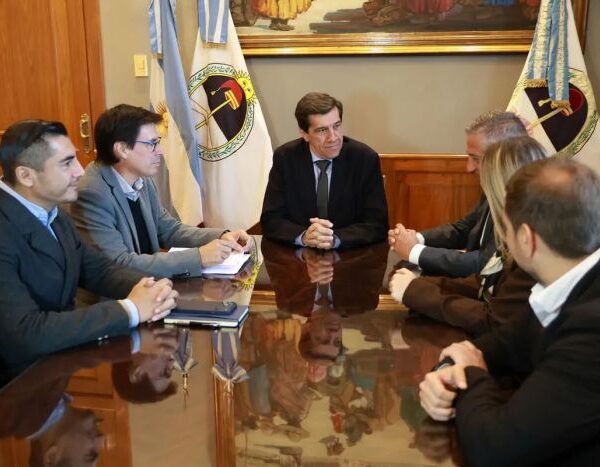 El gobernador Sadir avanzó en acuerdos para potenciar el desarrollo productivo de Jujuy