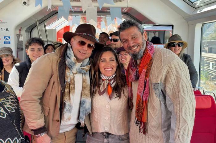 Soledad Pastorutti sorprendió a los pasajeros del Tren Solar junto a Los Tekis