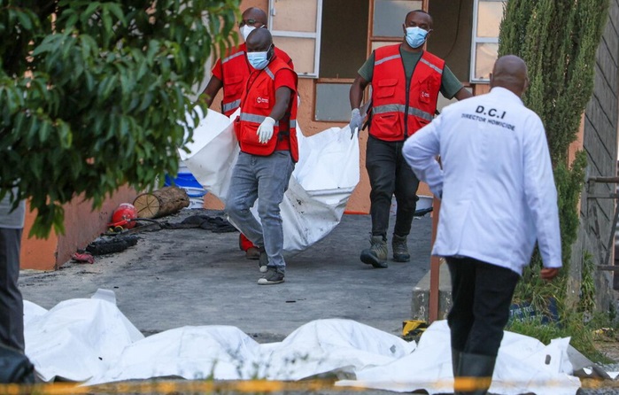 Ocho estudiantes arrestadas tras incendio en escuela de Kenia que dejó 16 muertas
