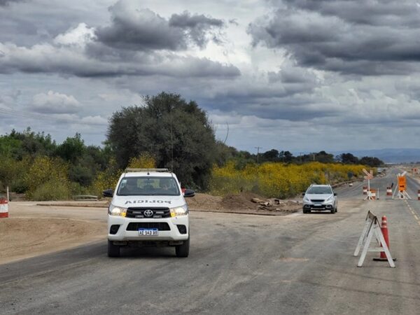 Sería un tucumano encontrado muerto y con las manos atadas dentro de un vehículo en una ruta de Jujuy