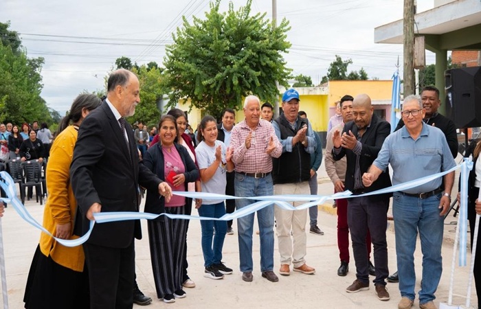 Nueva obra de pavimentación en el barrio San Martín de Fraile Pintado