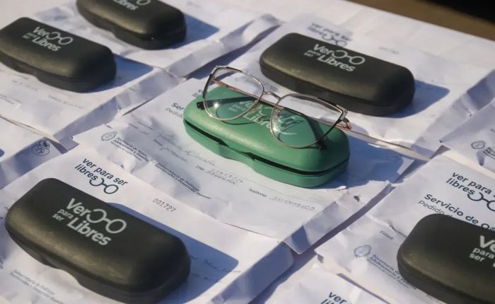 «Ver para ser libres»: Más de 300 anteojos se entregaron en la Capital