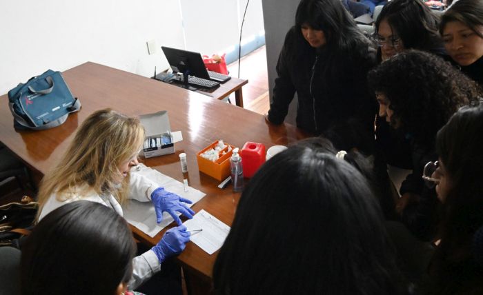 Gran jornada de formación y promoción sobre VIH e ITS en el Colegio de Ingenieros