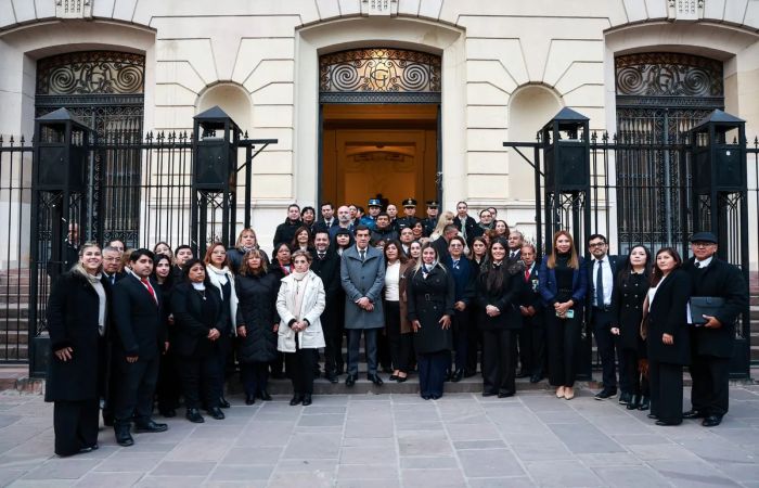 Sadir encabezó el acto por el Día Nacional del Ceremonial y Protocolo en Casa de Gobierno