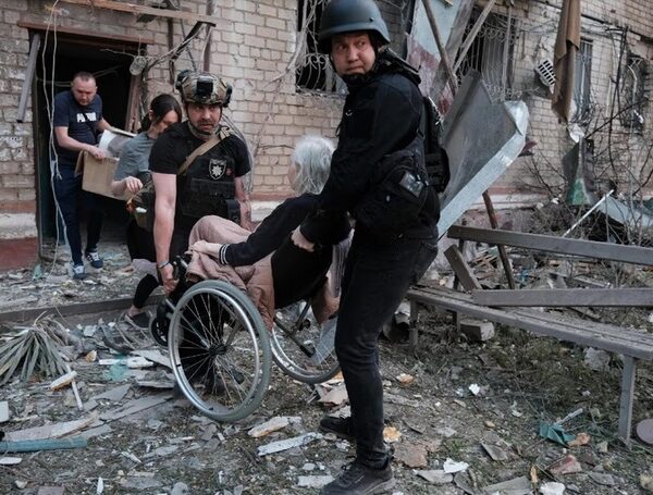 León XIV lamentó la «fuerte intensificación» del conflicto de Ucrania con Rusia