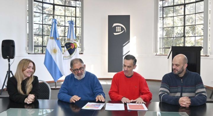 Jorge presentó la agenda de «Vacaciones de Invierno» con actividades para toda la familia