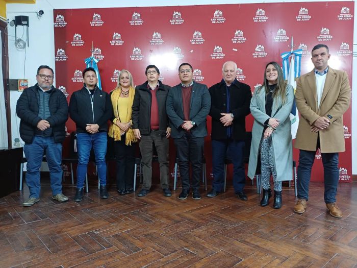 El municipio de San Pedro firmó un convenio con la Secretaría de Trabajo para impulsar el empleo