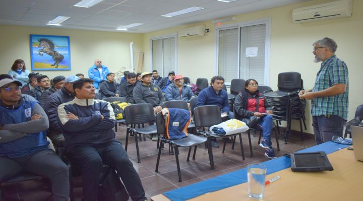 San Pedro: Avanza la formación del personal municipal en poda urbana y prevención de riesgos