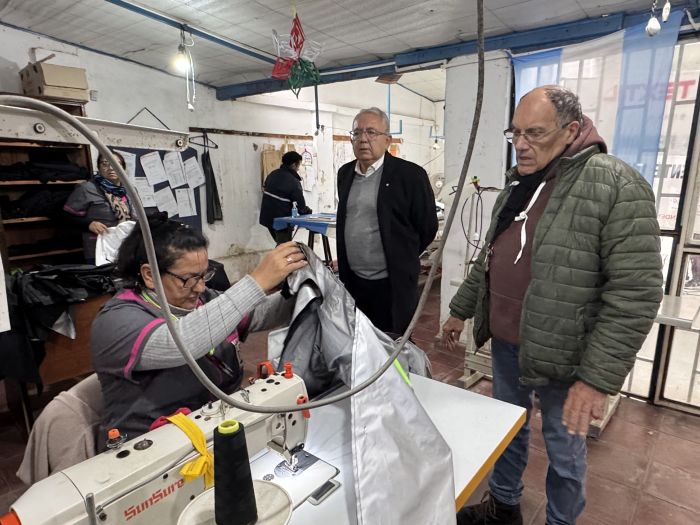 Importante producción del taller textil de San Pedro para equipar a distintas áreas municipales