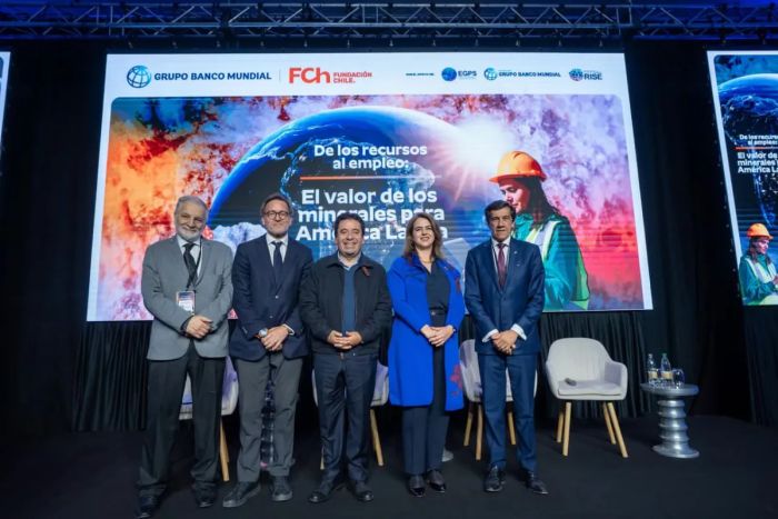 Jujuy presentó su potencial minero en Chile y avanzó en una agenda de integración regional