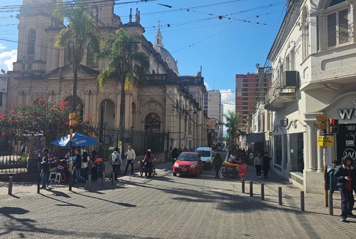 Gustavo Martínez propone señalizar tres circuitos turísticos en la Capital&hellip;