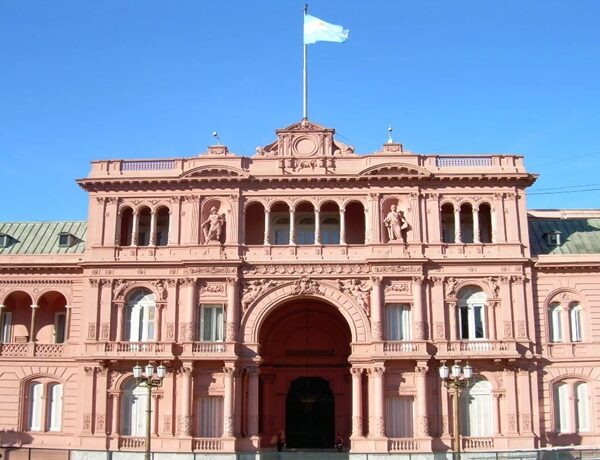 El Gobierno nacional aprobó un nuevo anticipo financiero para tres provincias, entre estas Jujuy